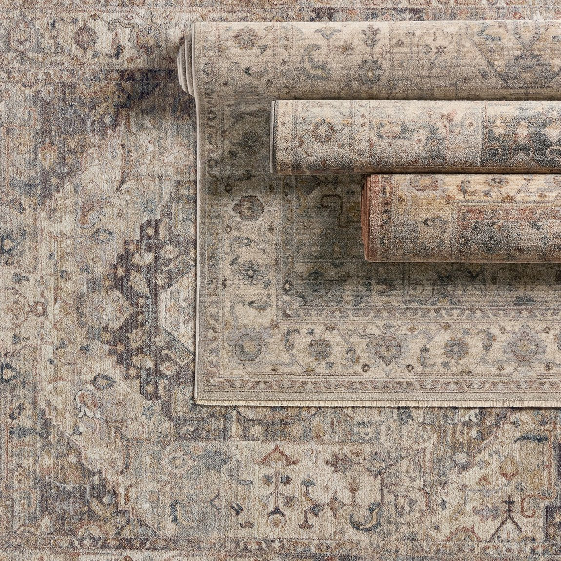 Terra Starling TRR17 Machine-Woven 100% Polyester Indoor Traditional Medallion Rug