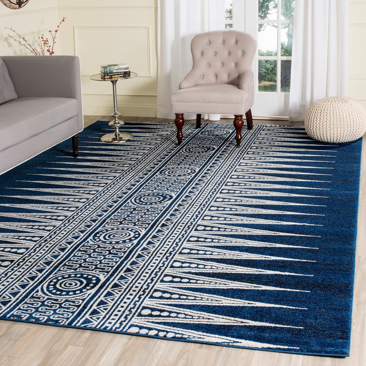 Safavieh Evoke Frieze Rug - Luxurious, Soft, Easy - Care for Transitional Homes