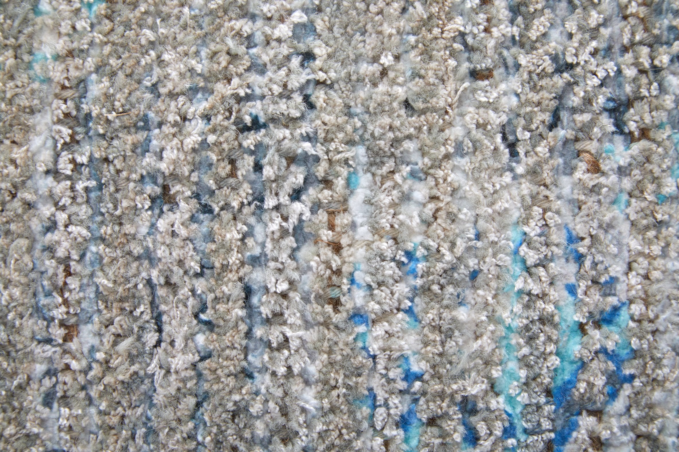 Caldwell Handwoven Wool & Viscose Area Rug - Elegant Transitional Style for Home Decor
