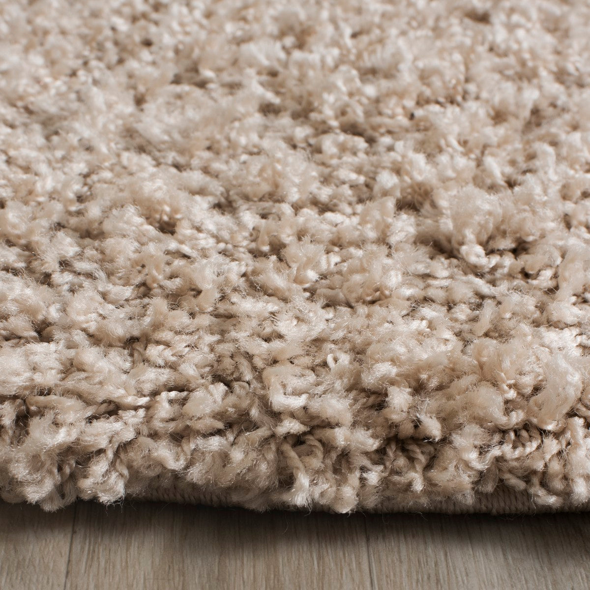Sgl Laguna SGL303 Opulent Power-Loomed Shag Rug for Modern Living Spaces
