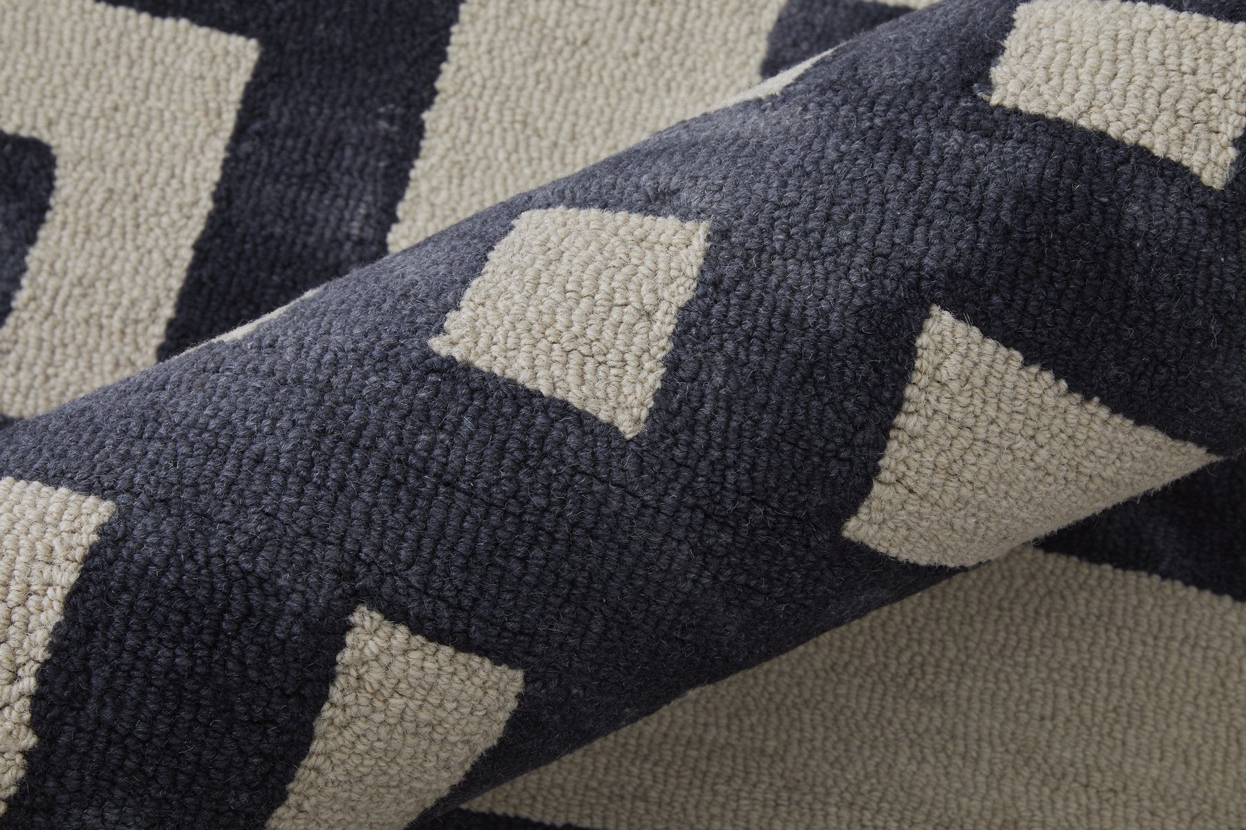 Lorrain Hand-Tufted Wool Geometric Area Rug - Stain-Resistant, Ideal for High Traffic Areas, with a Luxurious and Contemporary Design