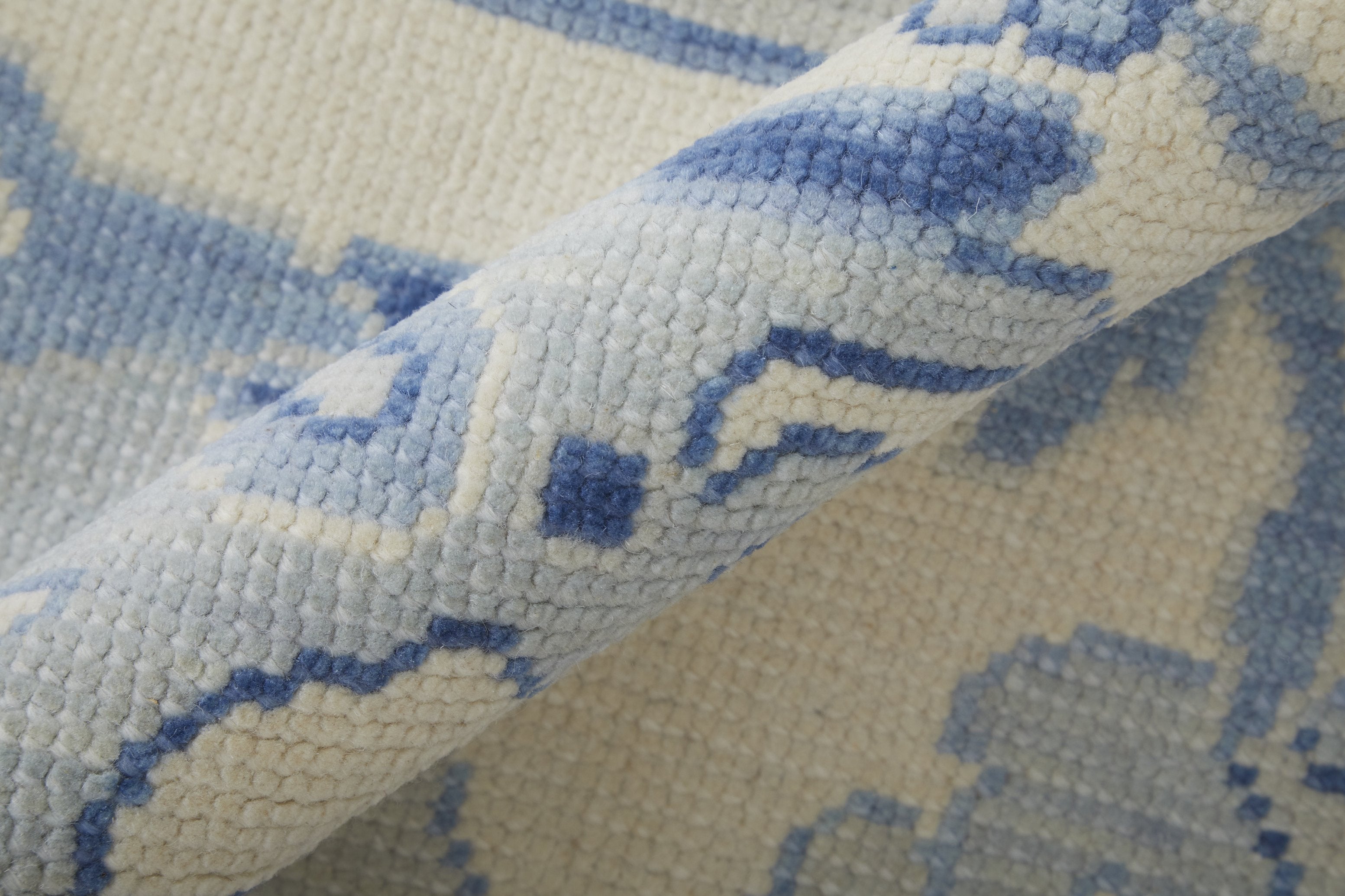 Karina Hand-Knotted Low Pile Wool Rug: Floral Design for Elegant Home Decor