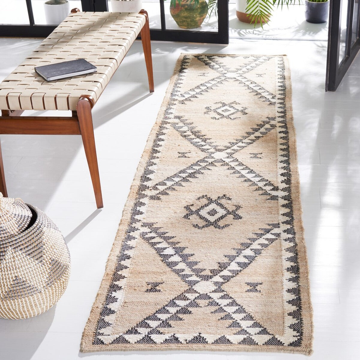 Luxurious 100% Jute Flat - Weave Rug from India: Eco - Friendly and Durable Kilim 761