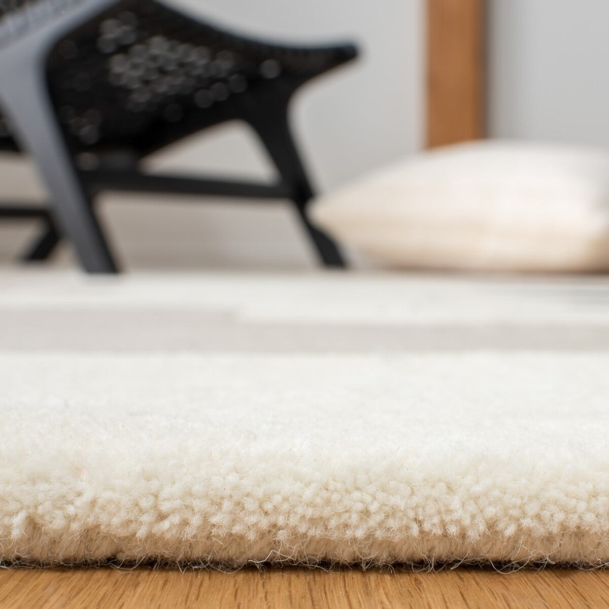 Luxurious 100% New Zealand Wool Hand-Tufted Rug for Elegant Fifth Avenue Home Decor