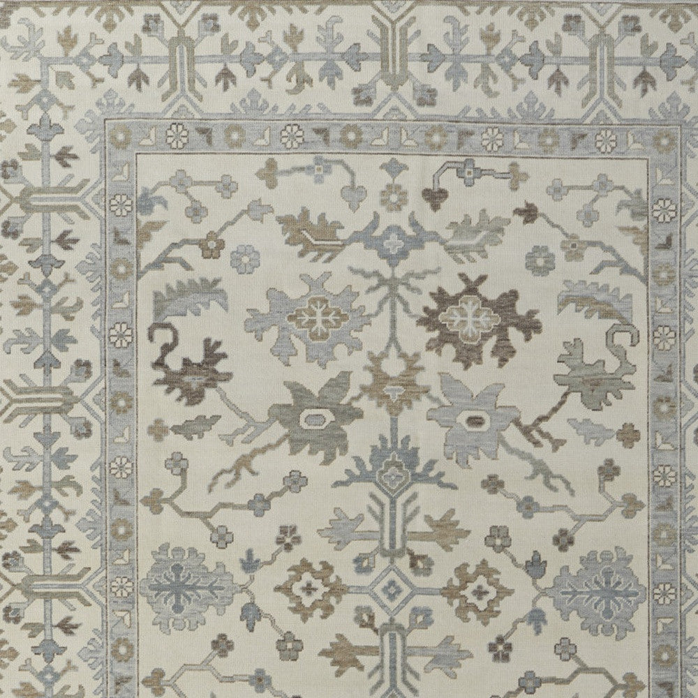 Exquisite Hand-Knotted Wool Floral Area Rug with Fringe - Stain-Resistant Design for Elegant and Stylish Living Spaces