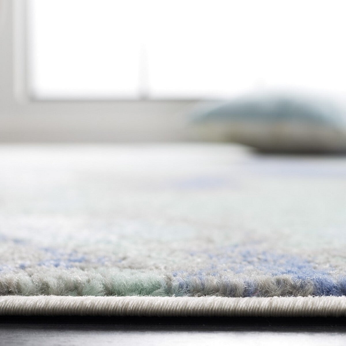 Skyler Modern Power Loomed Area Rug - Soft and Cozy 100% Polypropylene with Fashionable Friese Texture Pattern