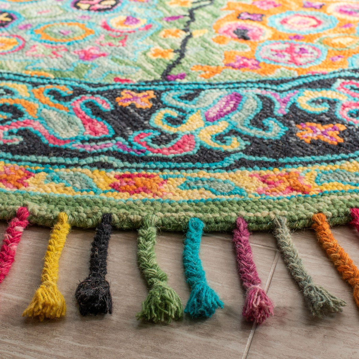 Luxurious Indian Hand - Tufted Wool Rug with 7MM Pile for Your Home