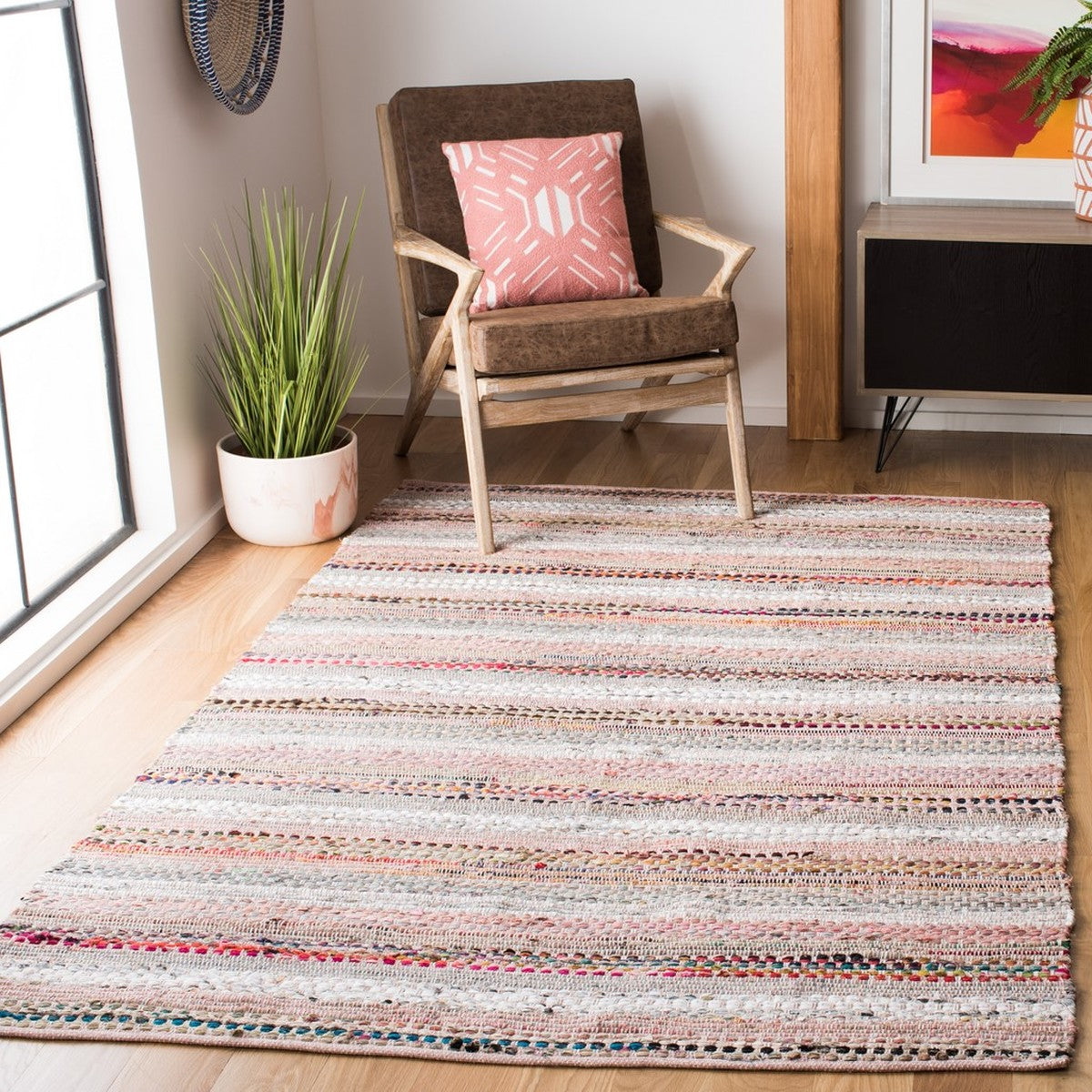 Stylish Hand - Woven Cotton Area Rug from India for Elegant Living Spaces