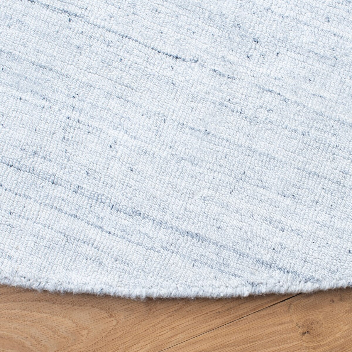 Luxurious Hand - Loomed Contemporary Area Rug: Viscose, Cotton & Wool Blend from India