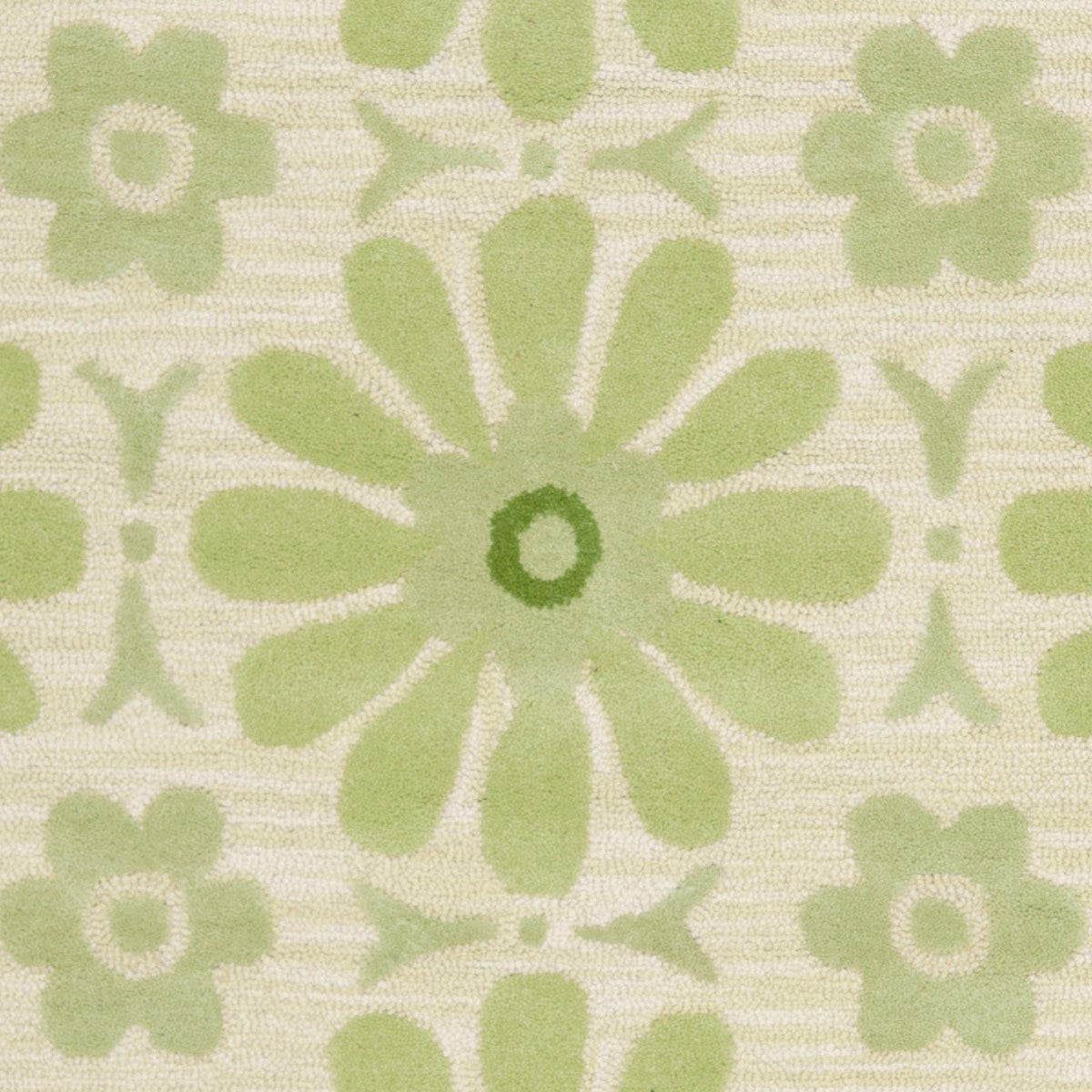 Safavieh Hand-Tufted Kids' Rug (SFK319) - Soft and Cozy Design Crafted from Wool and Cotton for Trendy Kids' Bedrooms and Play Zones