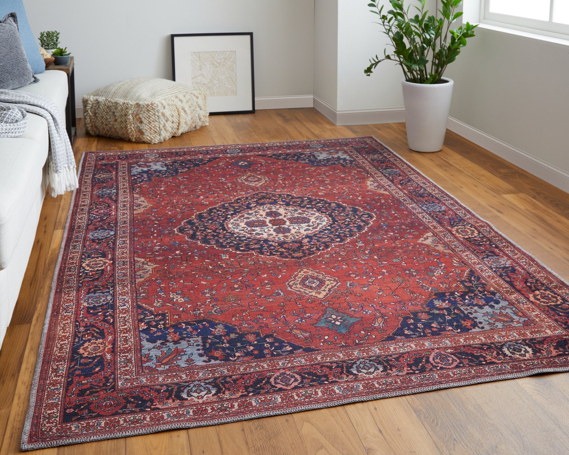 Rawlins Vintage-Style Polyester Medallion Rug - Intricate Patterns in Warm Red & Blue Hues
