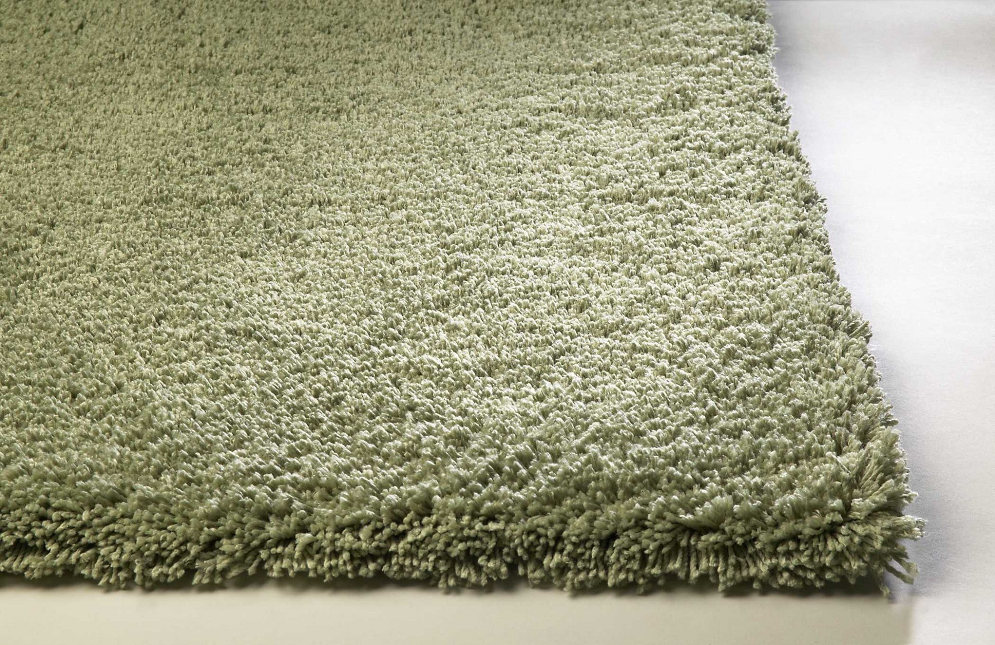 Exquisite Hand Woven Sage Green Round Area Rug - One-of-a-Kind Artisan Crafted Rug for Comfortable and Cozy Living Spaces