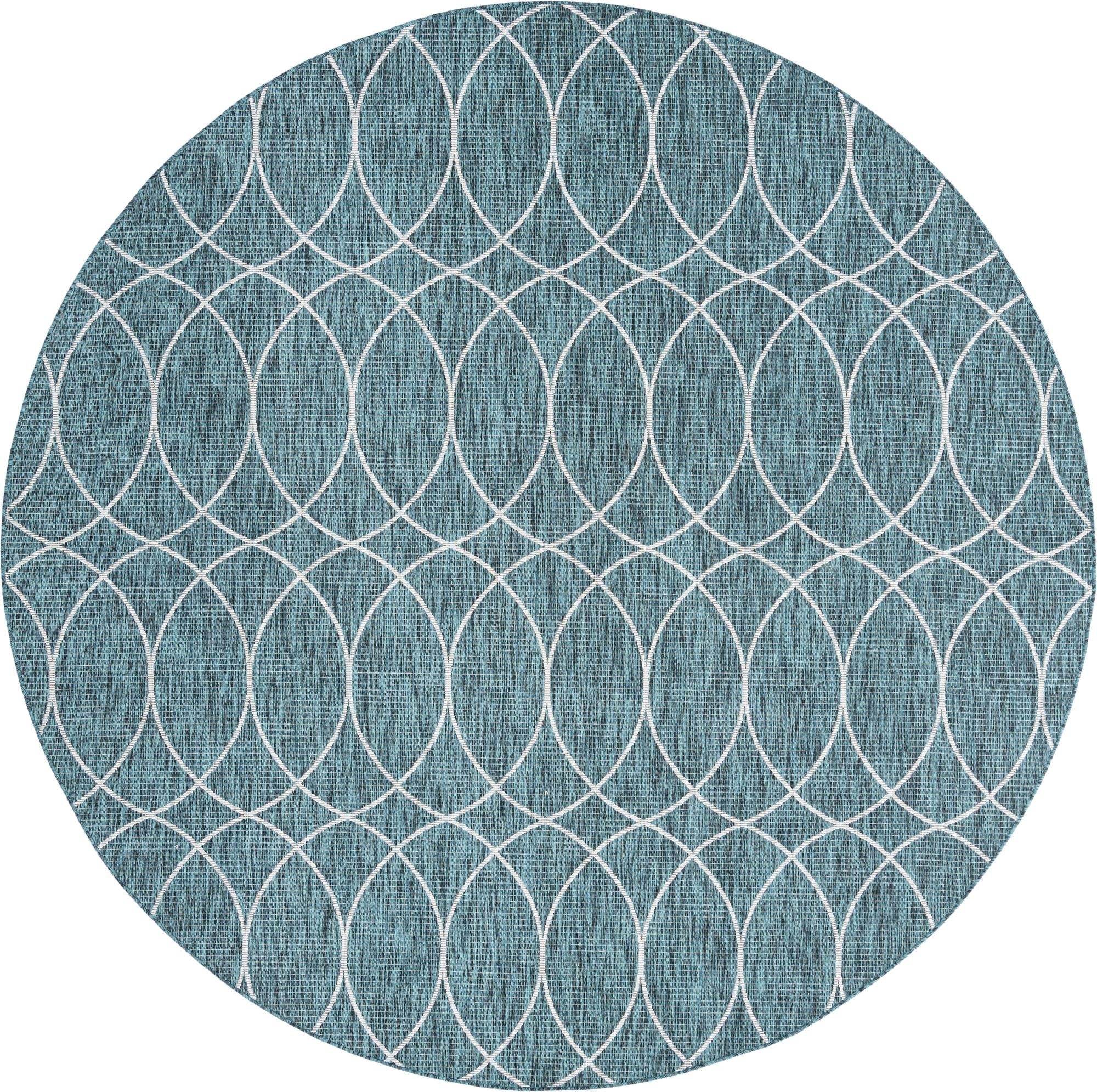 Durable and Stylish Outdoor Trellis Area Rug for a Space Upgrade