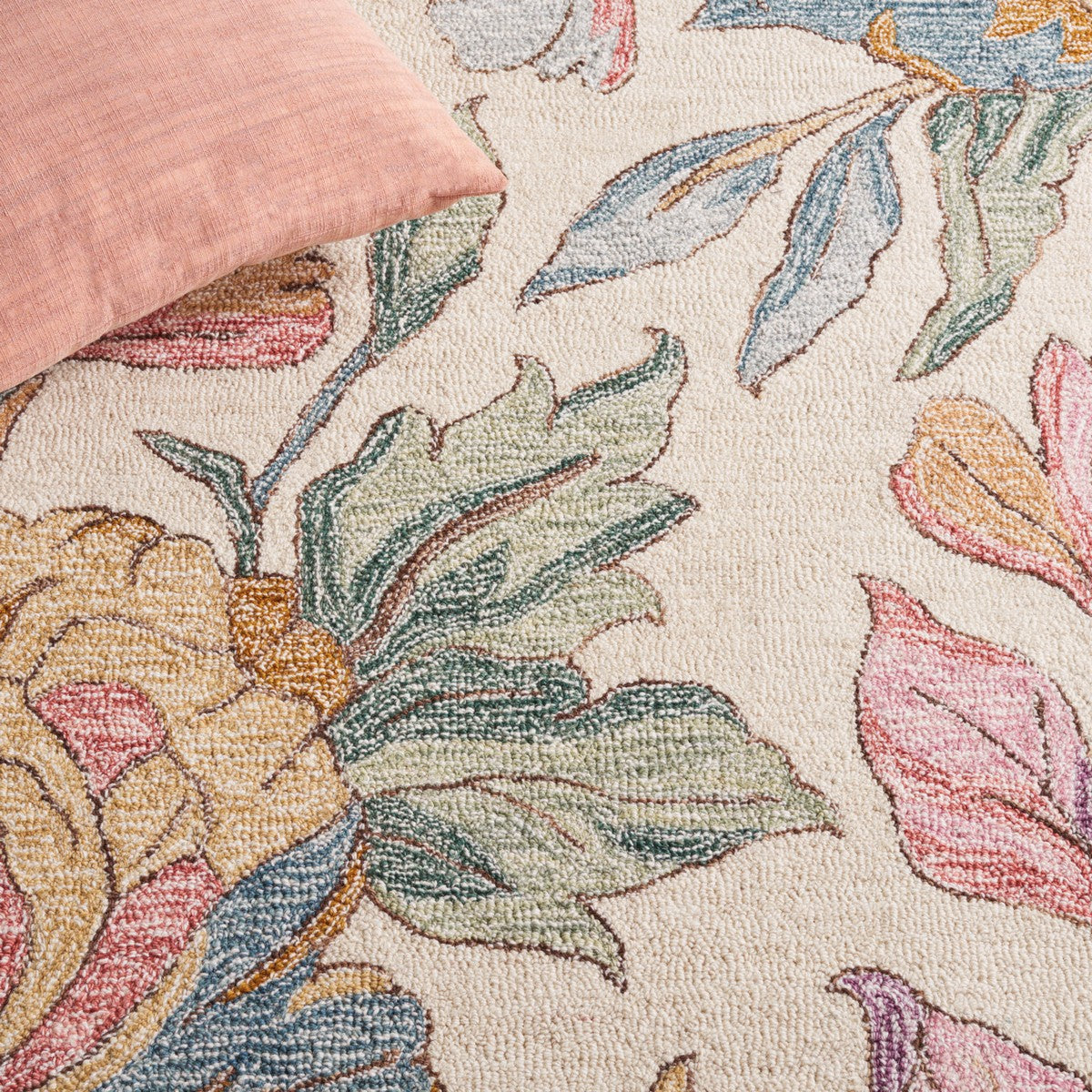 Luxurious and Elegantly Designed Jardin Hand - Tufted Wool and Cotton Area Rug for Your Comfortable Home with Superior Craftsmanship