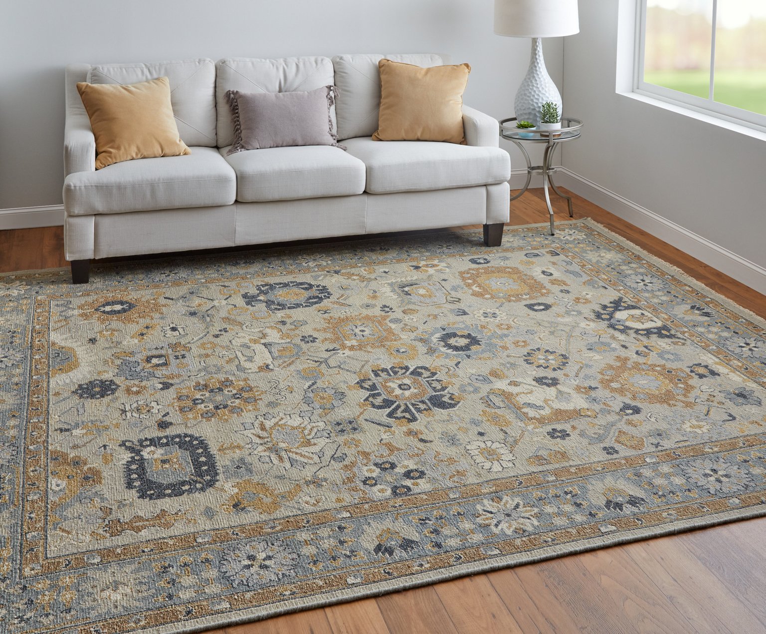 Corbitt Classic Hand - Knotted 100% Wool Oriental Persian - Inspired Rug for Everlasting and Elegant Living Spaces