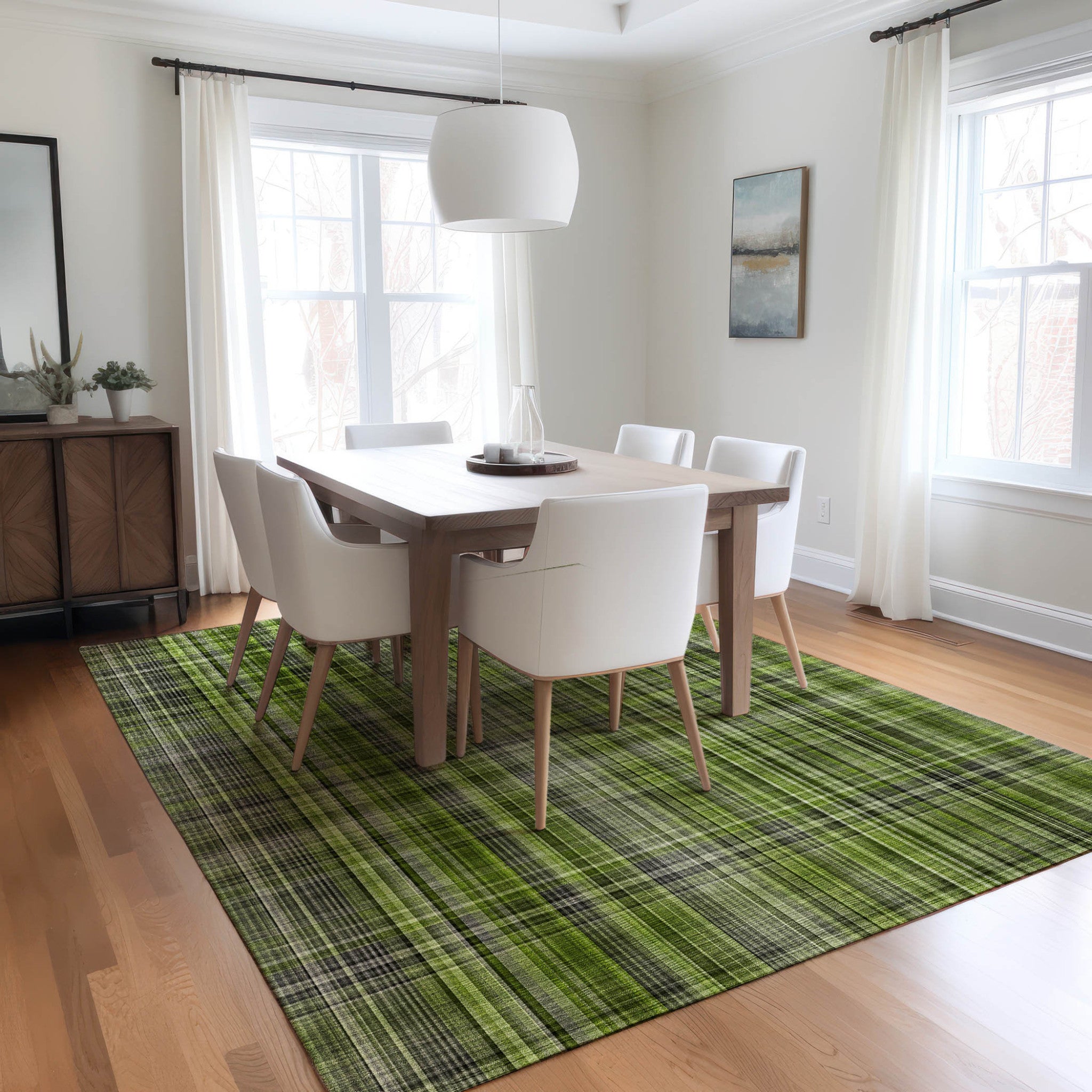 Stylish and Practical Washable Polyester Plaid Indoor-Outdoor Non-Skid and Stain-Resistant Area Rug Ideal for Homes with Pets