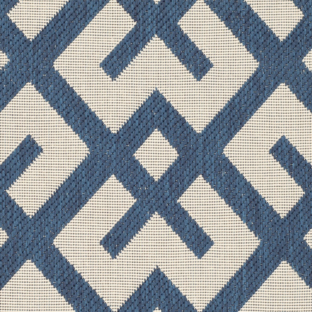 Safavieh Courtyard Stylish, Long - lasting and Adaptable Power Loomed Area Rug for Both Indoor and Outdoor Decorative Use