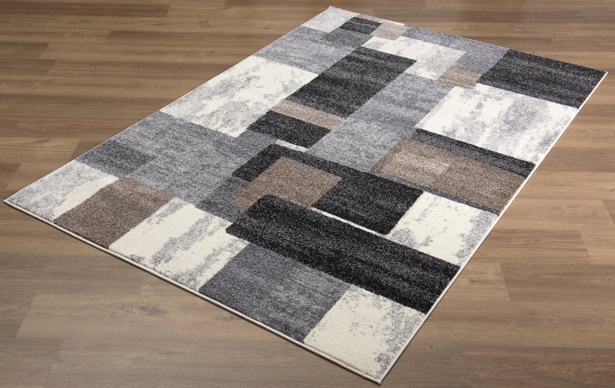 Soft and Stain-Resistant Modern Geometric Area Rug in Gray, Black & Brown for Home Coziness