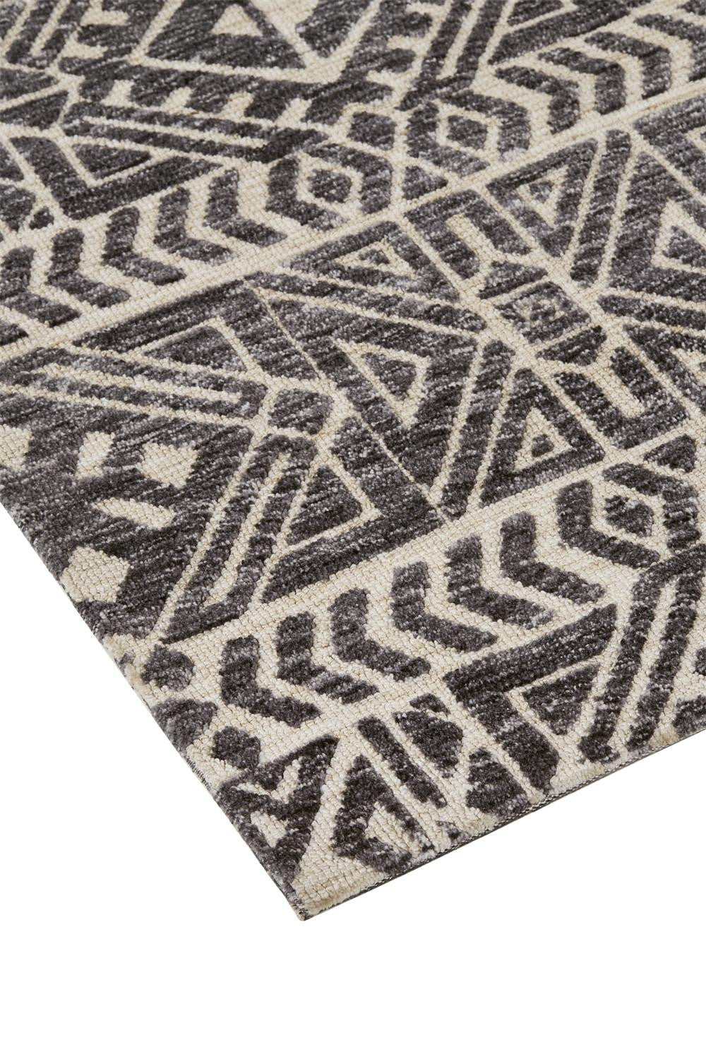 Stylish and Functional Stain Resistant Area Rug with Striped Design for Adding Warmth and Comfort in Every Room