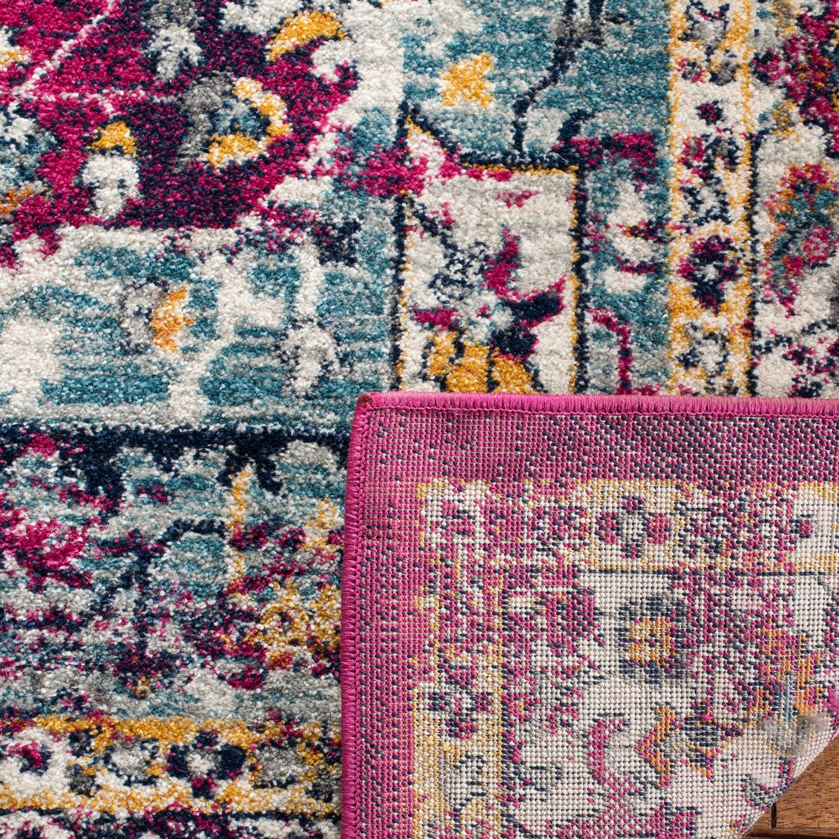 Safavieh Evoke Stylish and Fashionable Power Loomed Frieze Area Rug with Soft, Casual, and Adaptable Design for Contemporary Interiors