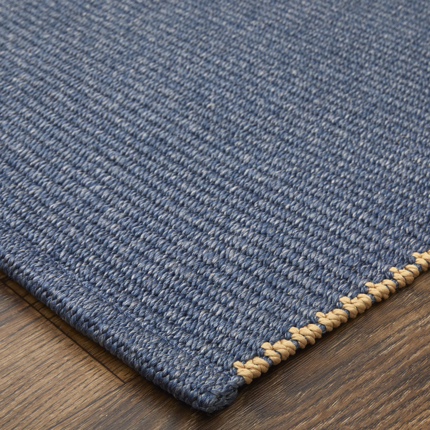 Genuine Hand-Woven Green Area Rug: Stain-Resistant for Cozy Home Decor