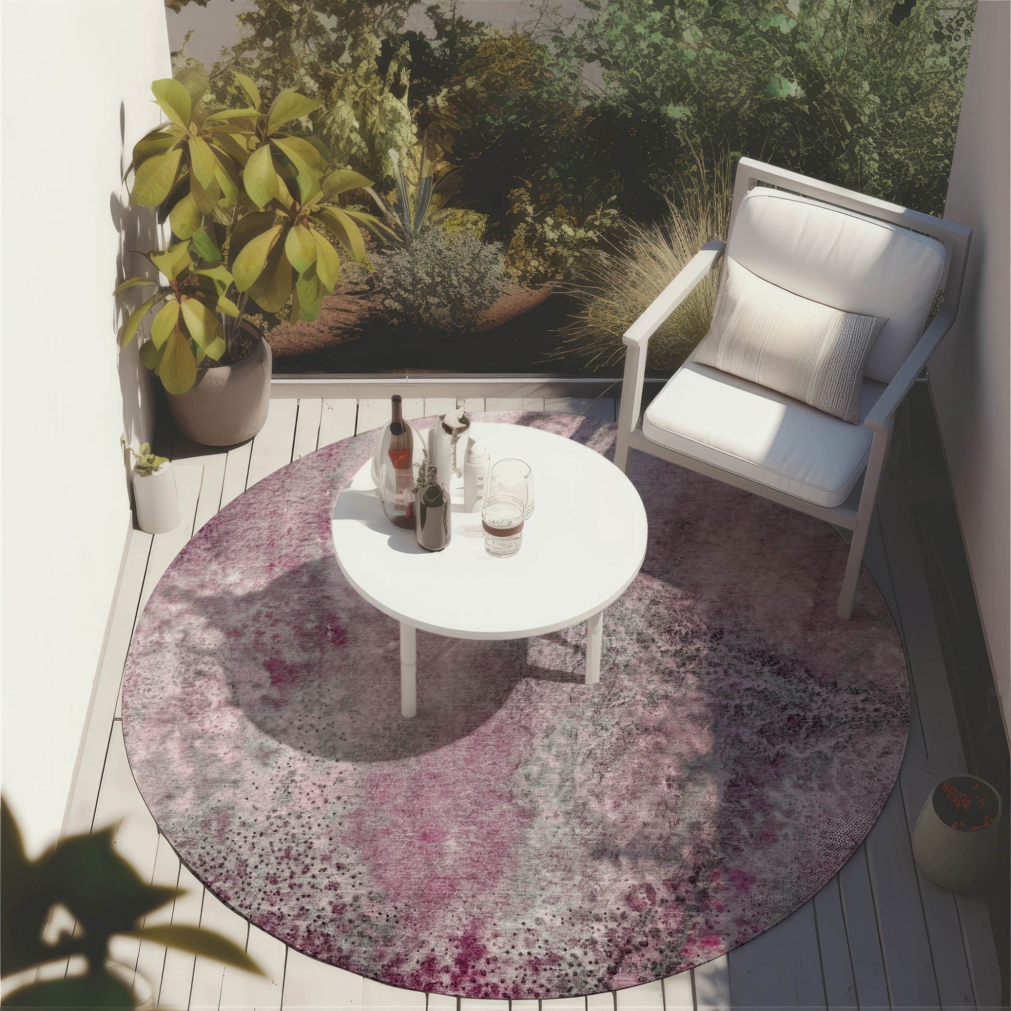 Stain-Resistant, Non-Skid Washable Outdoor Runner Rug with Stylish Abstract Design for Homes
