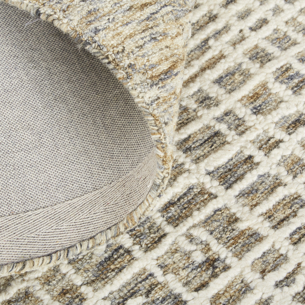 Soft Stain-Resistant Handmade Wool Plaid Area Rug for a Cozy Living Space