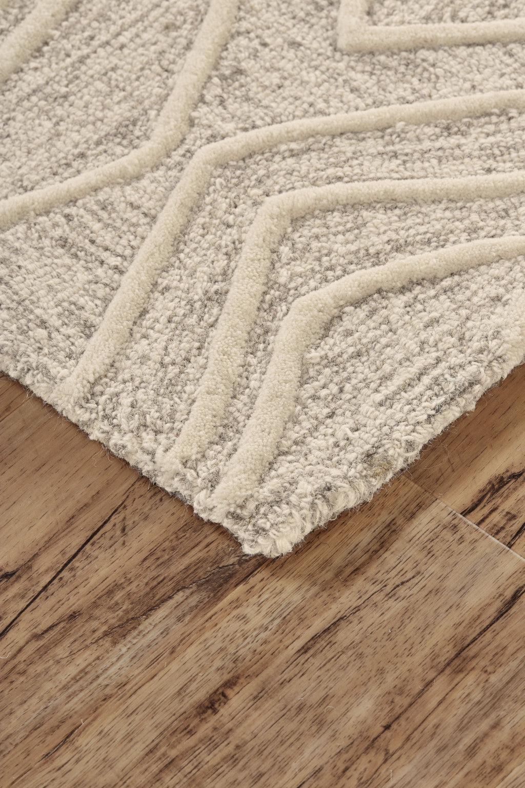 Tan and Ivory Handmade Stain-Resistant Geometric Wool Area Rug for Stylish Interiors