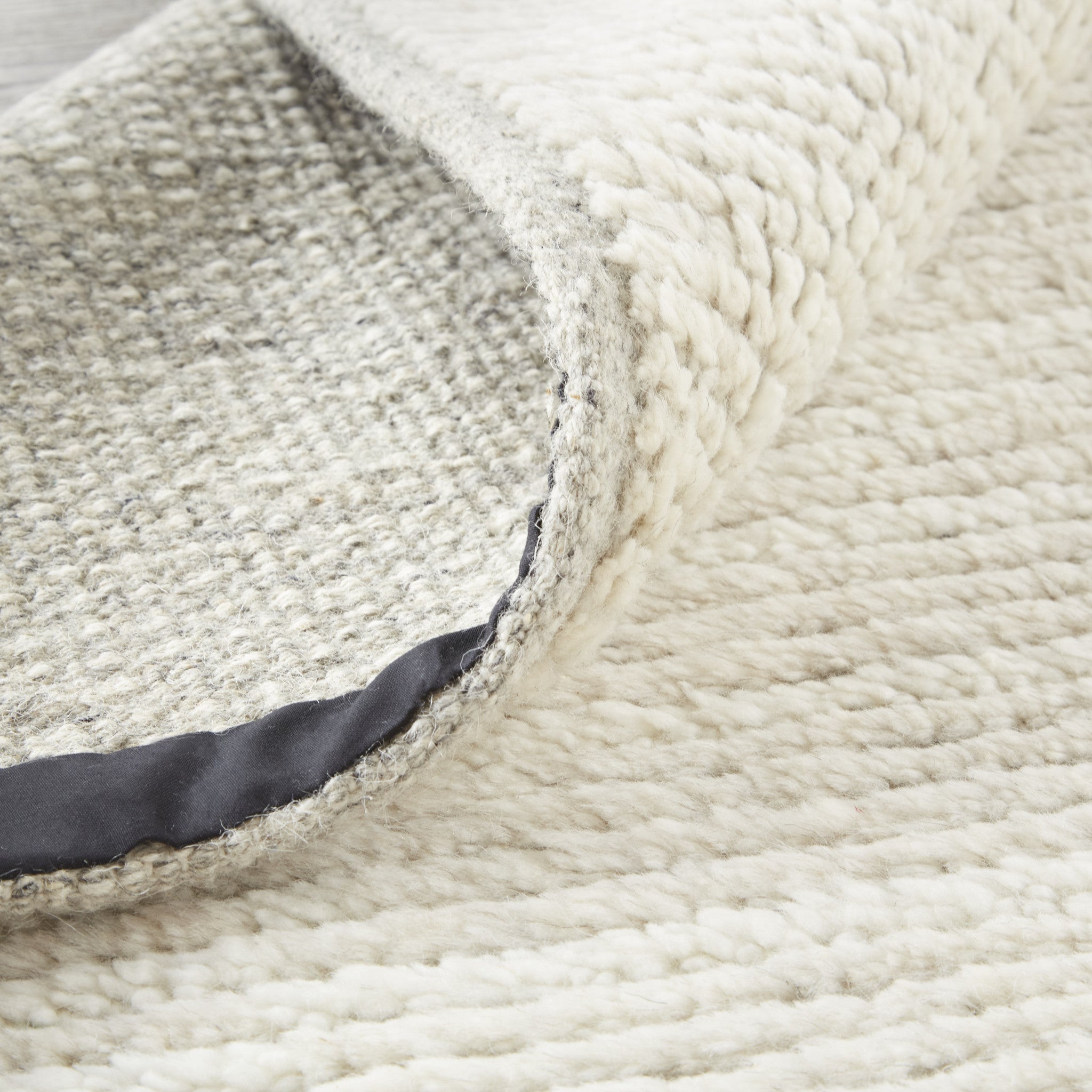 Artisan-Crafted Stain-Resistant Tan Wool Area Rug for Home Decor