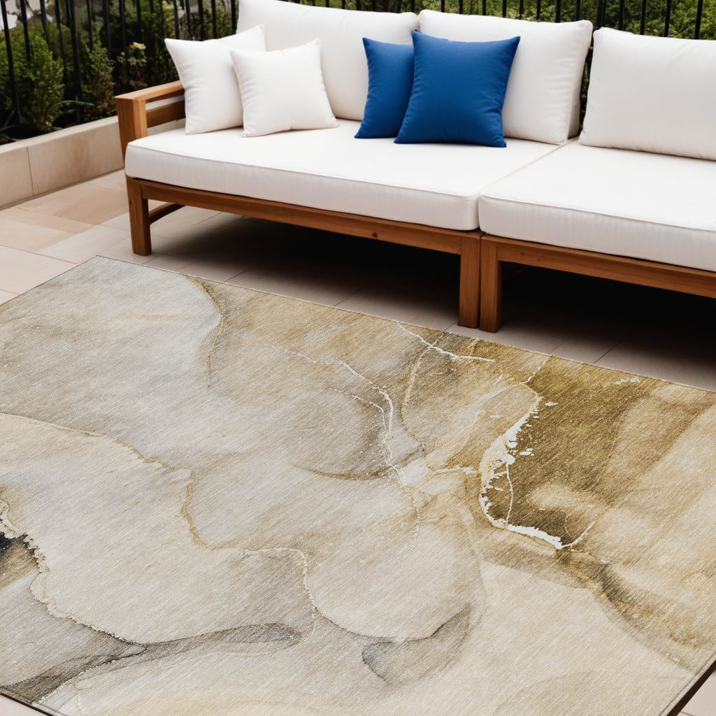 Washable Indoor-Outdoor Gray & Ivory Abstract Runner Rug, Stain-Resistant for Homes with Kids & Pets