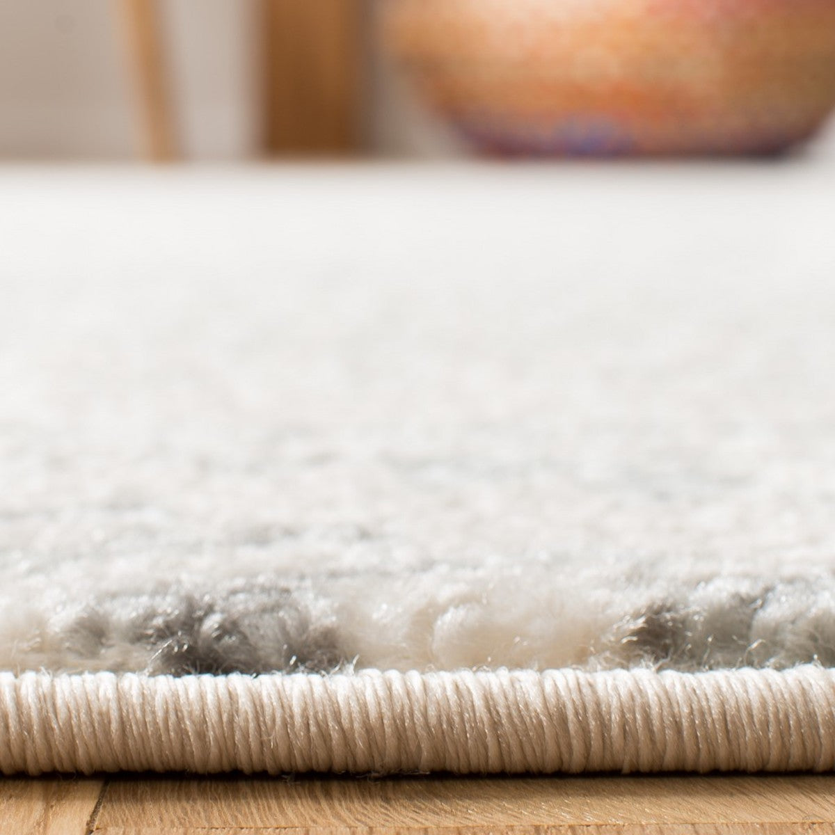 Elegant Power Loomed Rectangle Rug in Durable Polypropylene, Made in Turkey