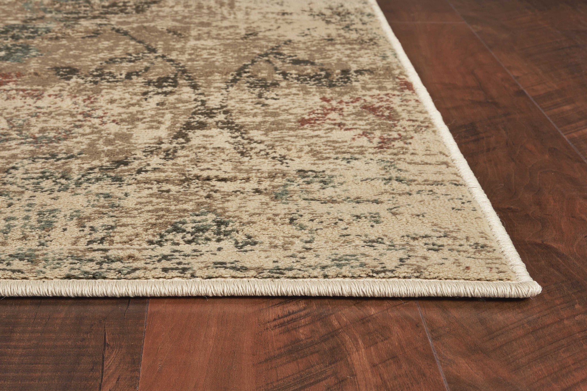 Elegant Egyptian-Style Champagne Damask Machine-Woven Area Rug for Modern Homes