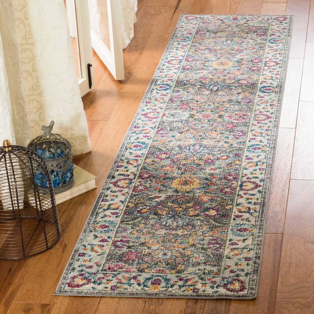 Luxurious and Stylish Merlot Power Loom Woven Area Rug - Ideal for Every Home Decor Requirement, Soft and Durable