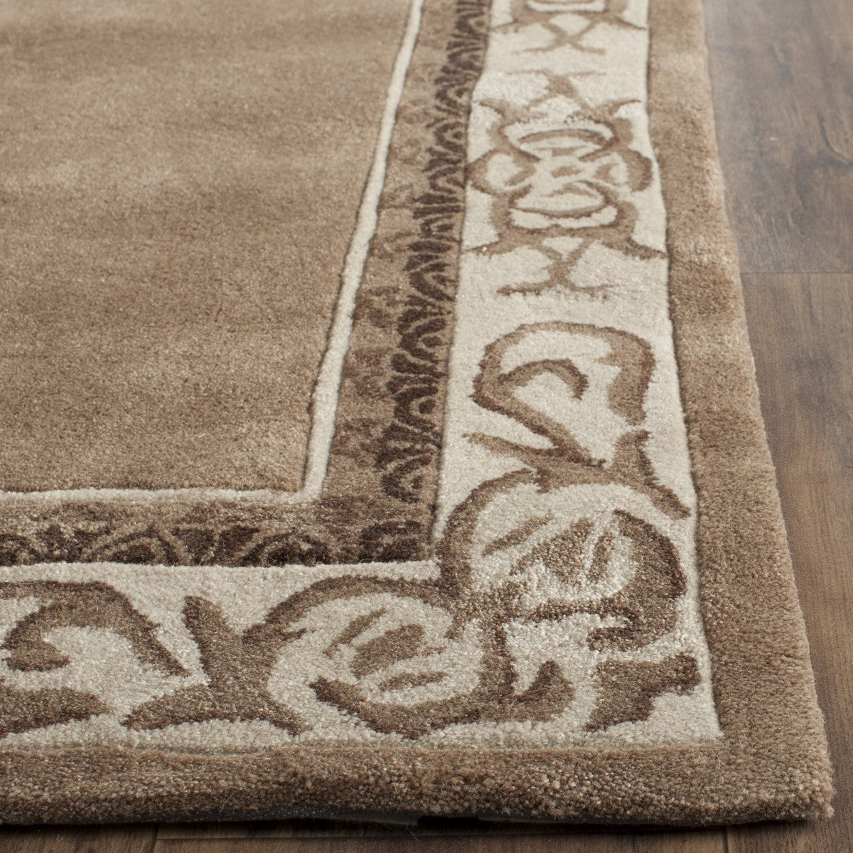Safavieh Total TLP727 Luxury Poly-Arcylic Pile Rug for Home Décor