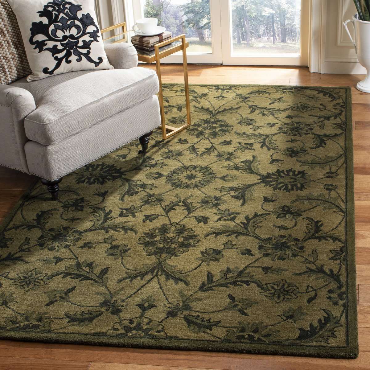 Hand-Tufted Persian-Inspired Rug in Vibrant Colors, Herbal-Washed Premium Wool