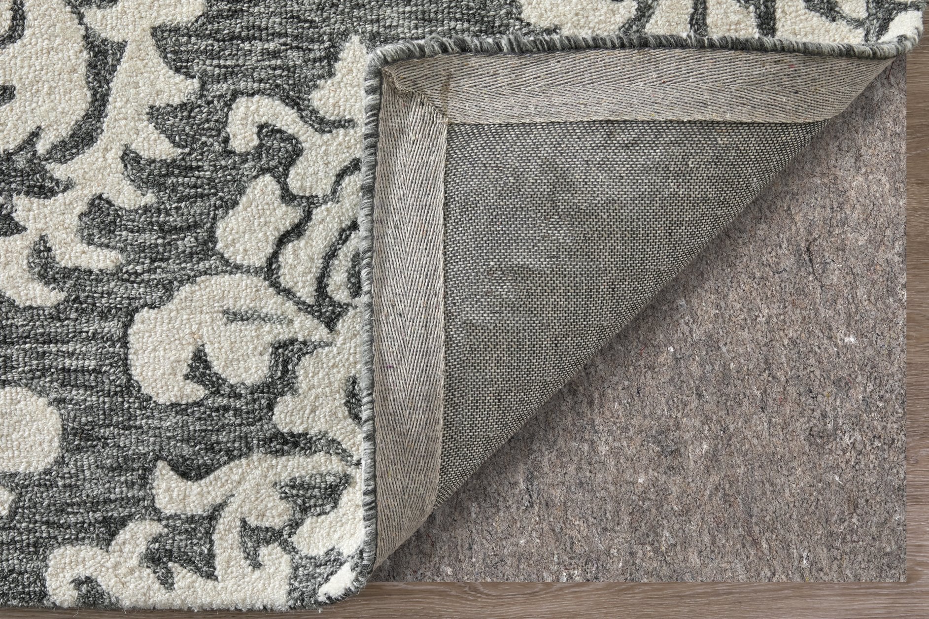 Belfort Hand-Tufted Wool Area Rug - Exquisite Floral and Botanical Patterns for a Graceful Home Decor Style