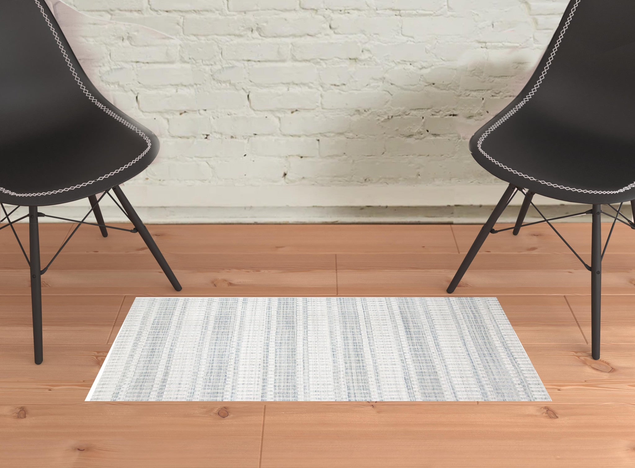 4' x 6' Hand-Woven Striped Area Rug: Unique Artisan Craft for a Cozy Home