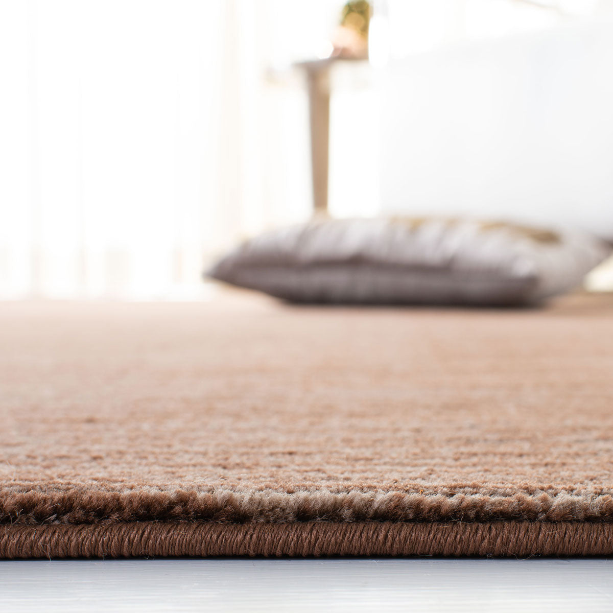Elegant Vision 606 Flat Weave Area Rug Crafted from a Durable Blend of Polypropylene and Polyester for Home Decor