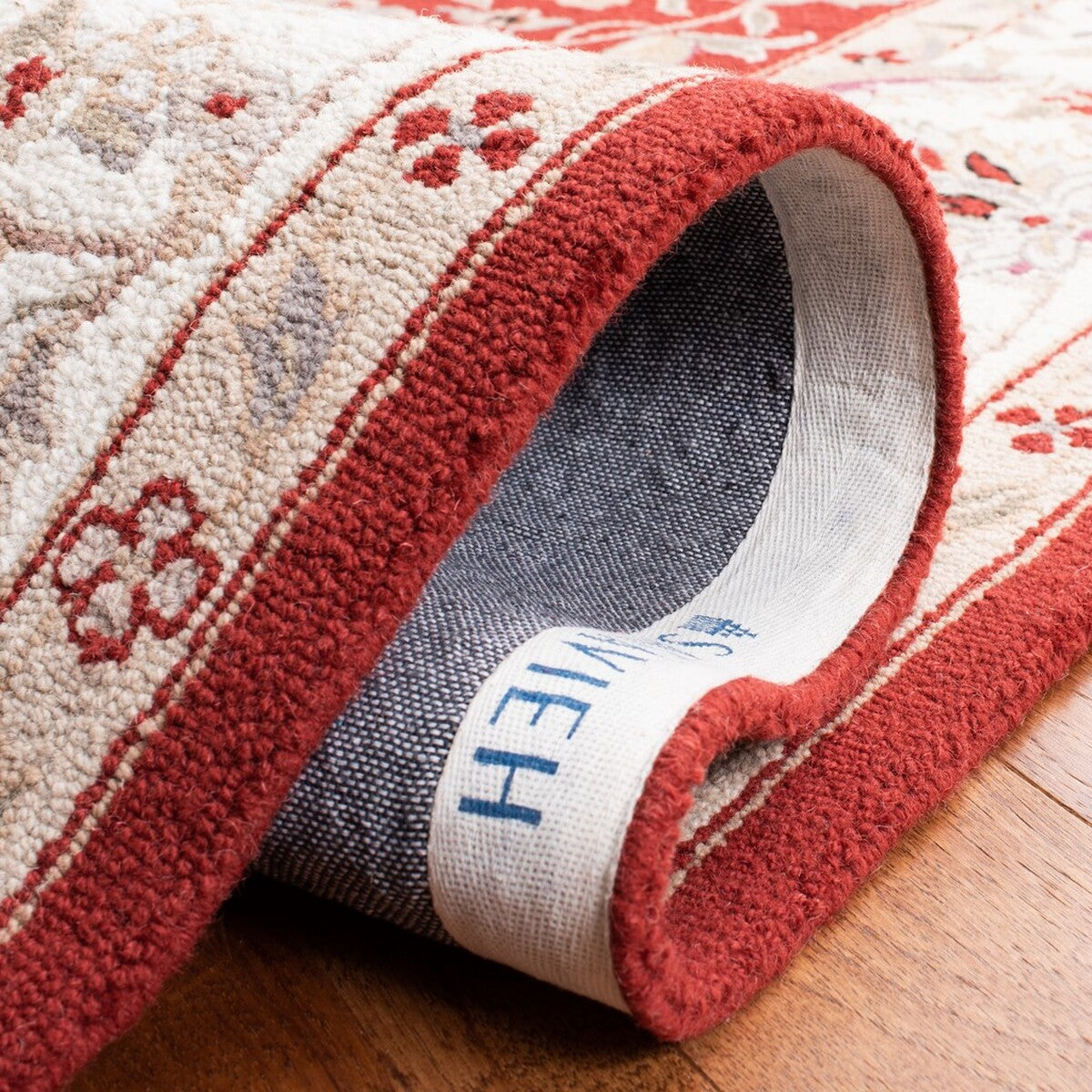 Luxurious Chelsea Hand-Hooked Rug: 100% Virgin Wool Pile, Durable Cotton Backing for All Spaces
