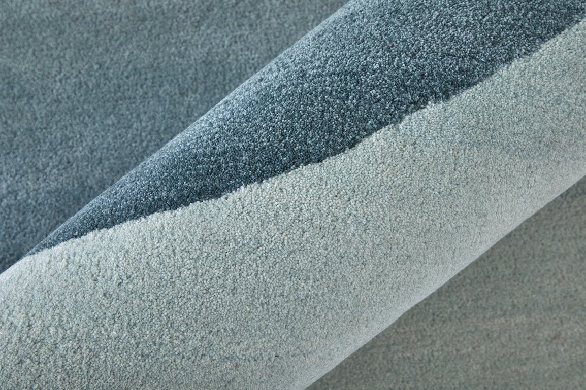 Katya Hand-Tufted Wool Rug - Modern Geometric Gradient Design for Every Room