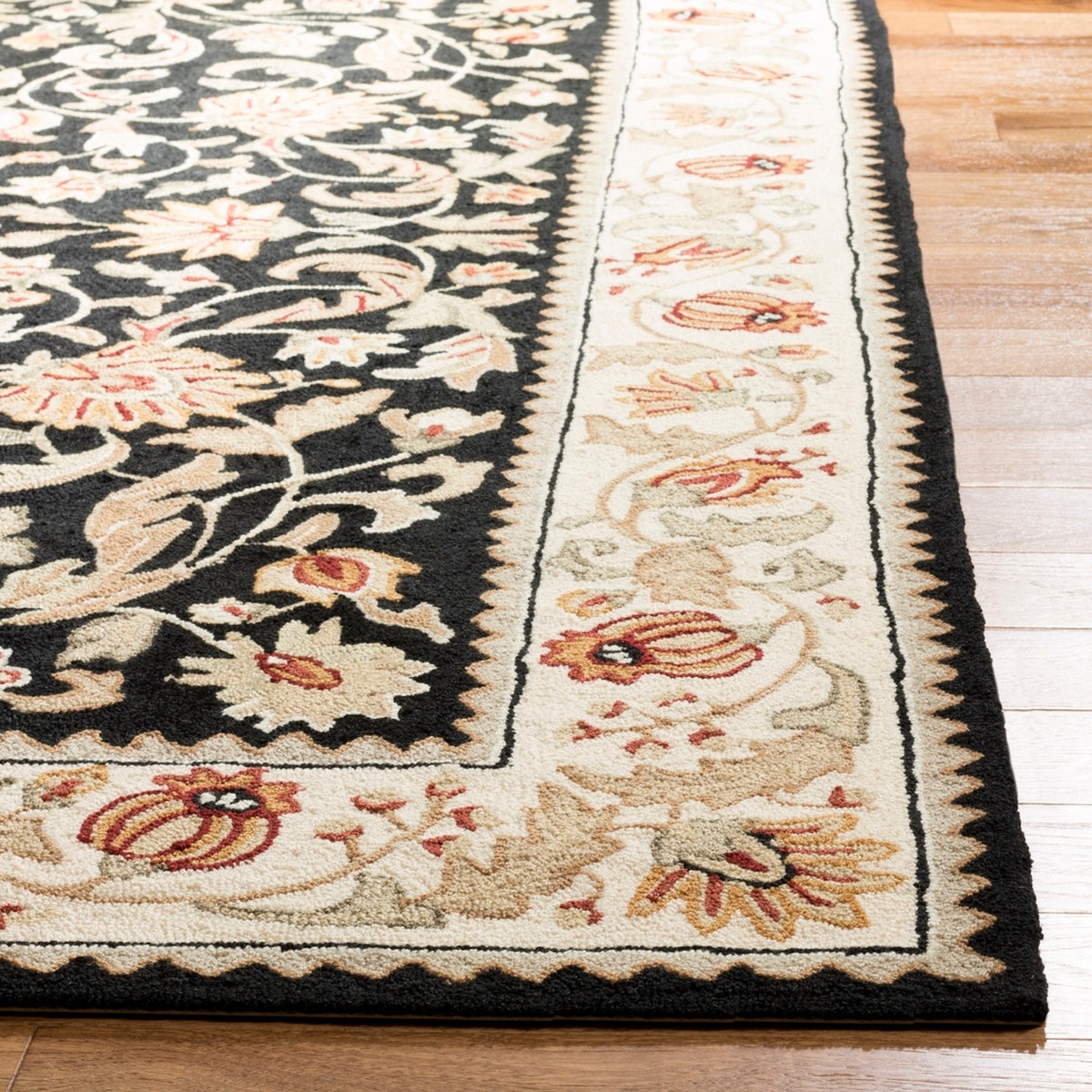 Easy-to-Care Gentry Hand-Hooked Polypropylene Floor Rug - A Durable and Stylish Decorative Solution for Every Space