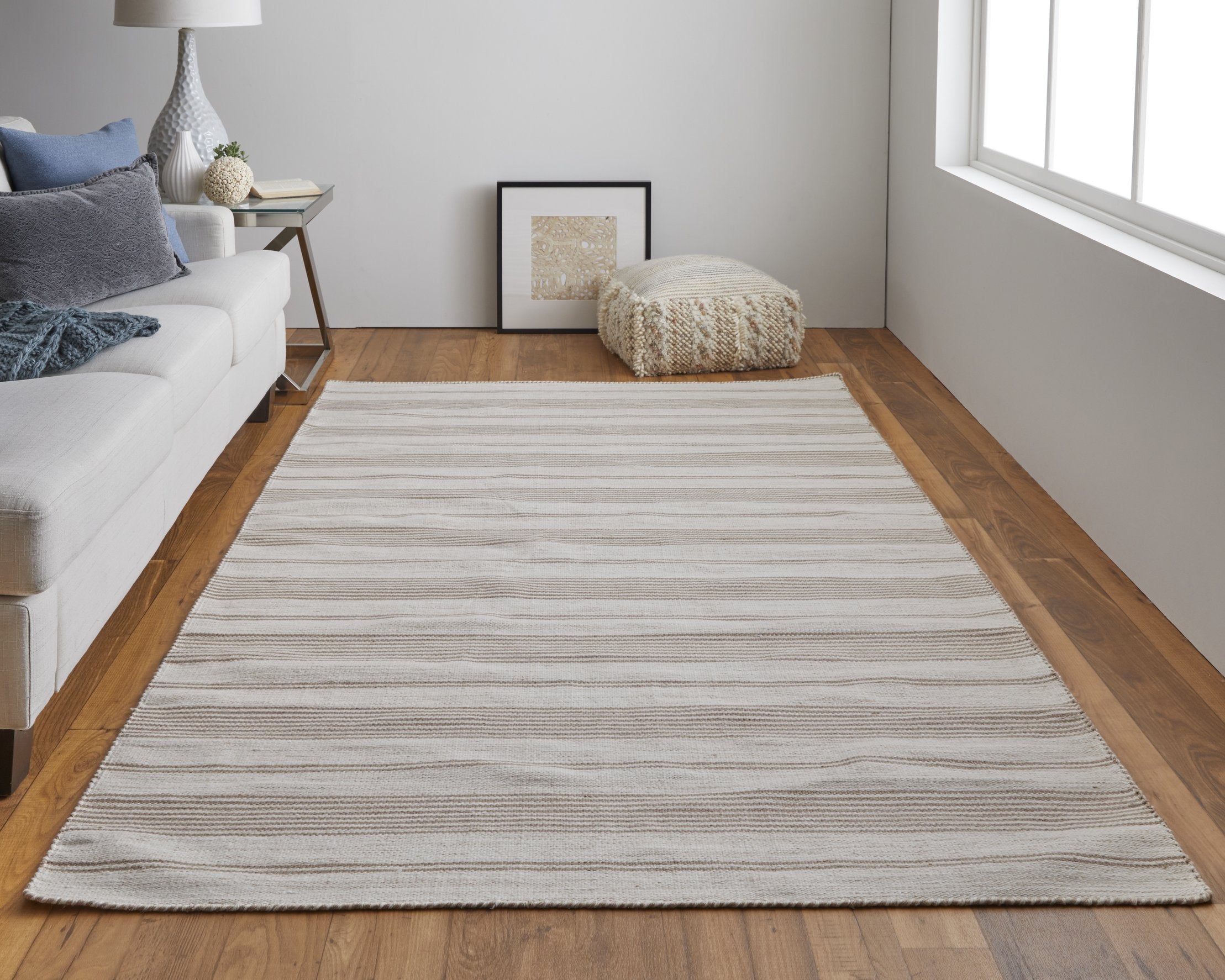 Eco-Friendly Hand-Woven Indoor Rug with Stylish Nautical Pin Stripes