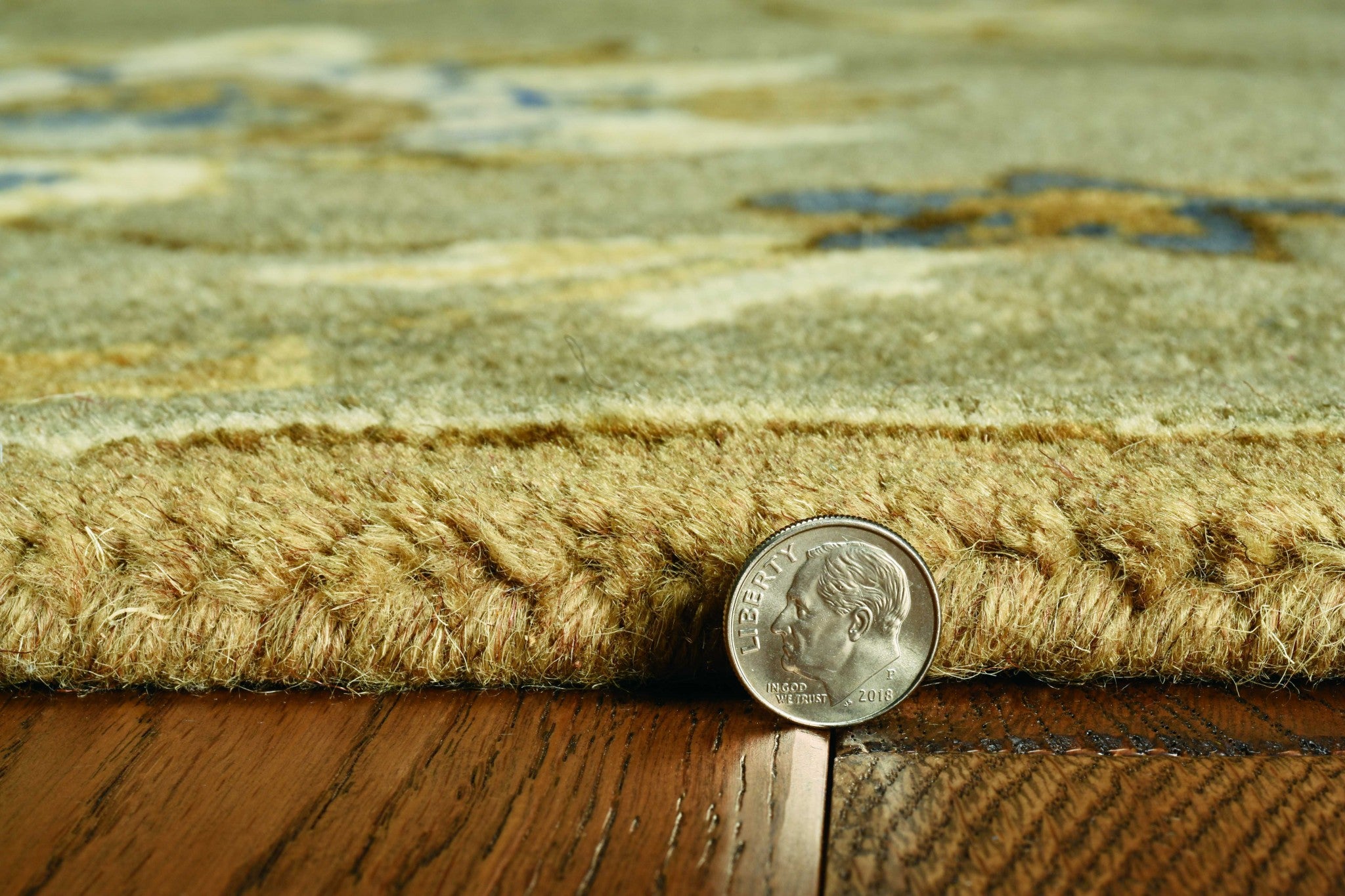 Exquisite Hand-Tufted Grey Allover Kashia Rug Crafted from Premium New Zealand Wool for a Timeless and Elegant Home Decor