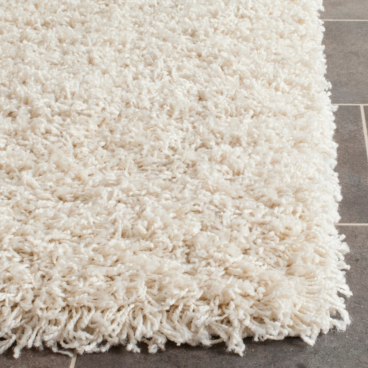 Sgl Laguna SGL303 Opulent Power-Loomed Shag Rug for Modern Living Spaces