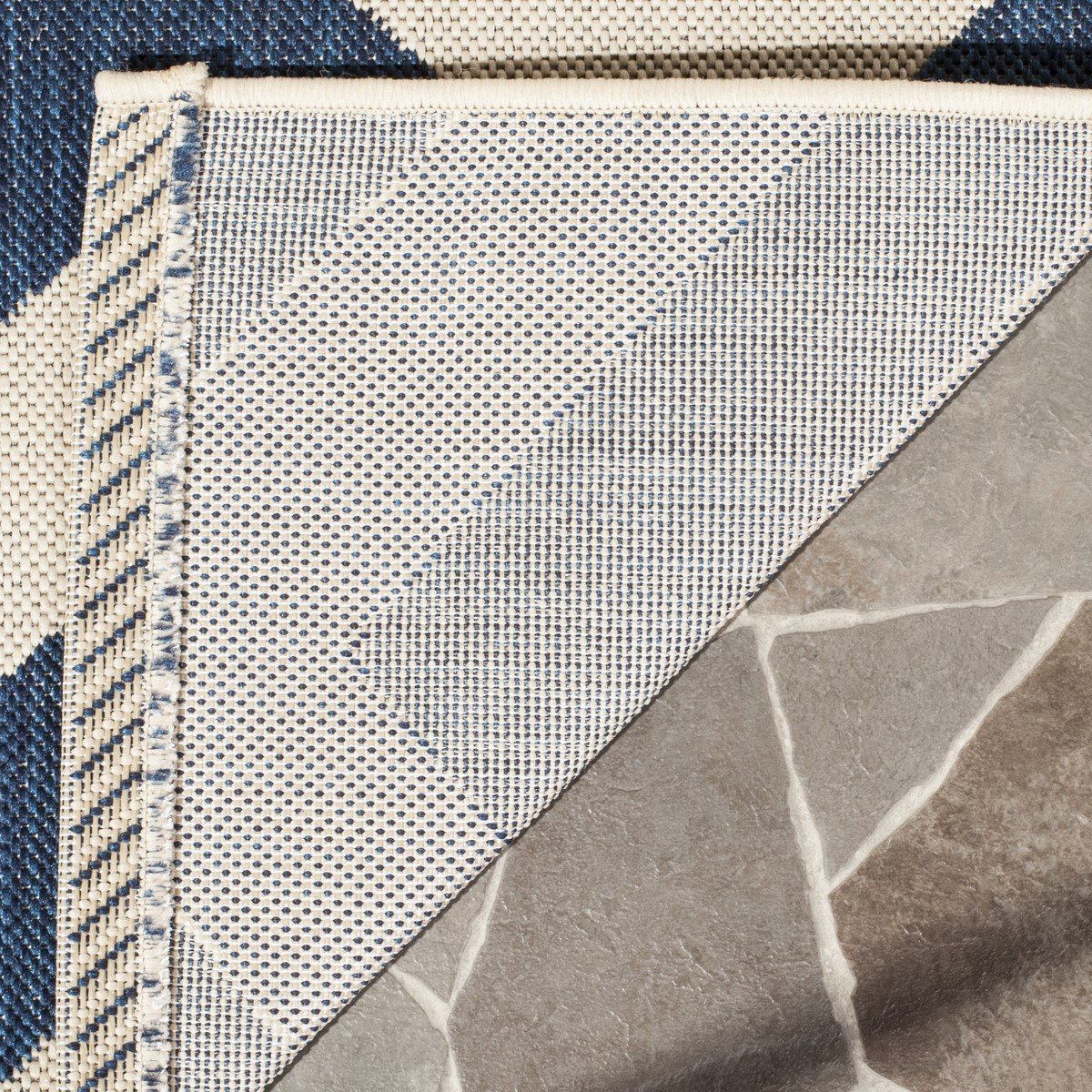 Stylish Weatherproof Outdoor Rug with Striking Chevron Design for Patios