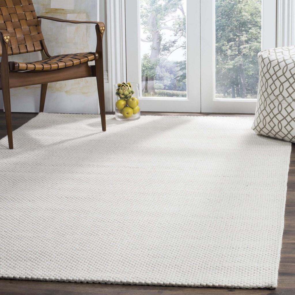 Artisan-Made Natura Hand Woven Soft Wool Rug with Distinct Texture for Coastal Elegance