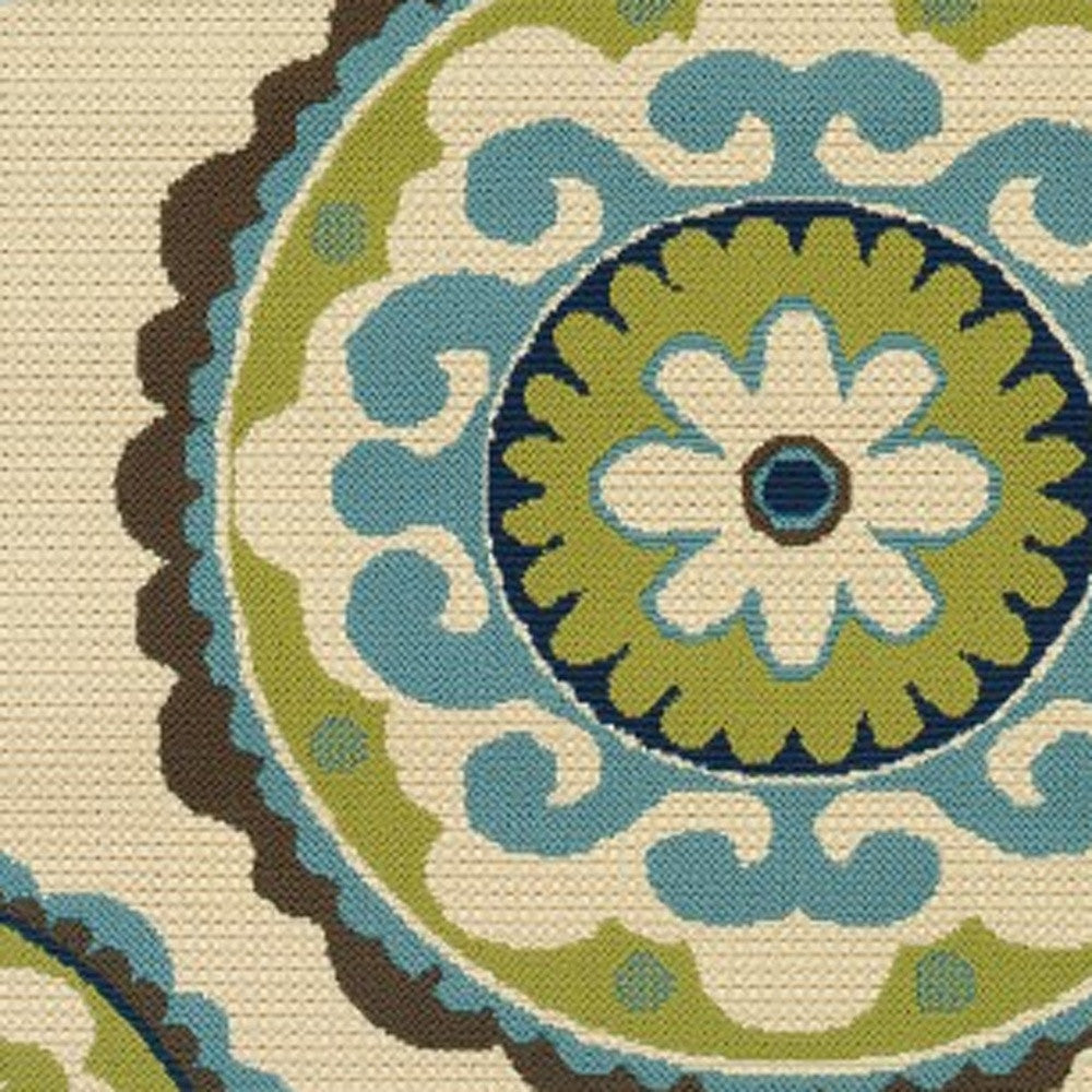 Exquisite Outdoor and Indoor Area Rugs with Elegant Floral Design to Enhance Your Space with Style and Sophistication