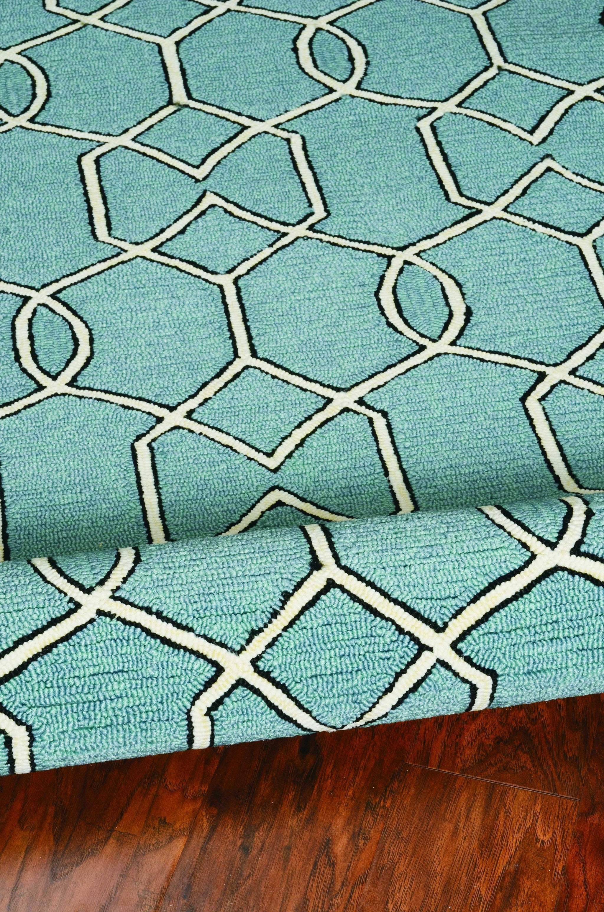 Stunning Outdoor and Indoor Area Rugs with Exquisite Green Moroccan Design for Stylish Spaces
