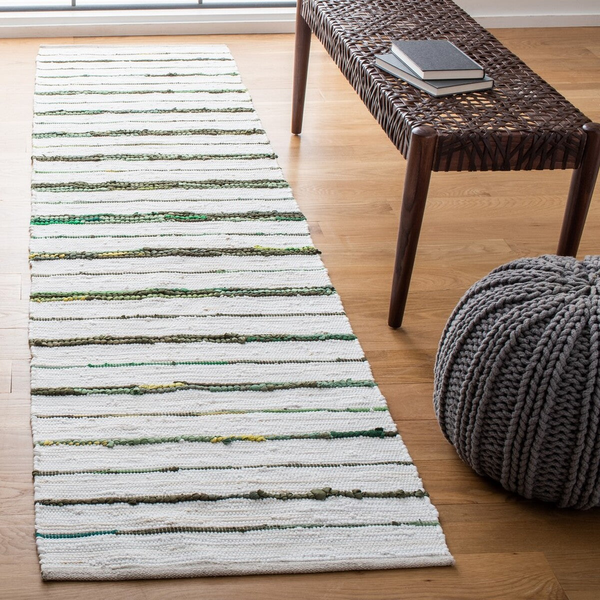 Luxurious Hand-Woven Montauk Rug with Polyester and Cotton Pile for Elegant Home Comfort