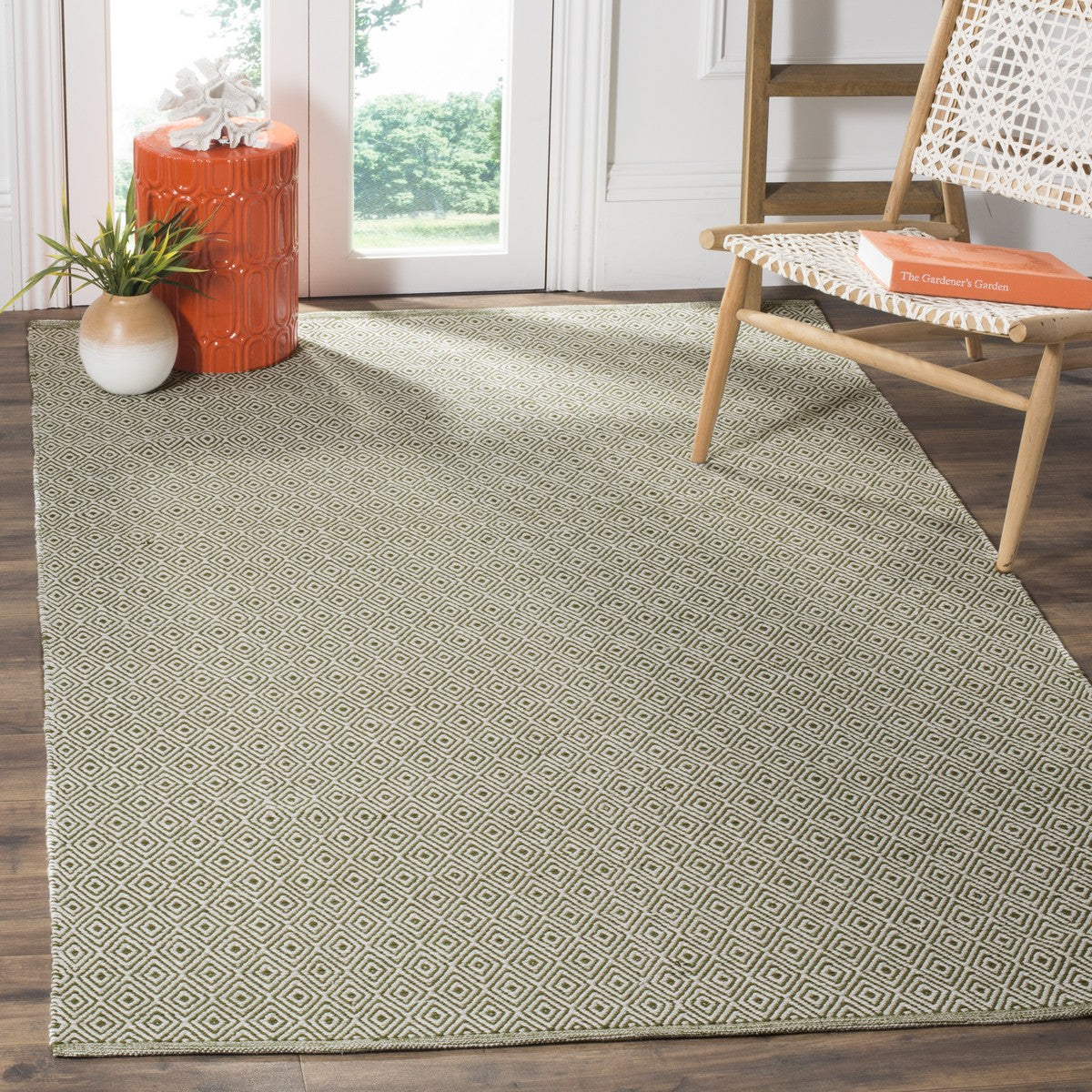 Montauk MTK515 Handmade Cotton Flat - Weave Rug Featuring a Classic Ikat Design for Elegant and Stylish Homes